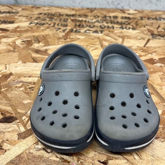 CROCS Kids Gray Water Shoes - Picture 1 of 5
